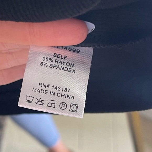 NWT Dance & Marvel Black Ribbed Strapy Tank Top Size M - Picture 5 of 7